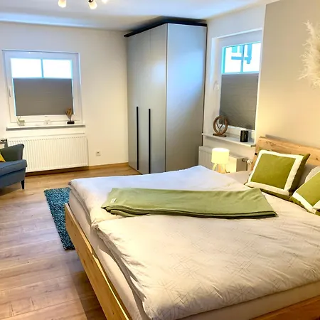 アパート Zwei - Ein Haus - Alles Fusslaeufig - Altstadt, Wanderwege, Freibad Und Restaurants In Unmittelbarer Naehe *