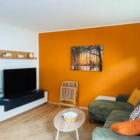 Apartment Zwei - Ein Haus - Alles Fußläufig - Altstadt, Wanderwege, Freibad Und Restaurants In Unmittelbarer Nähe *