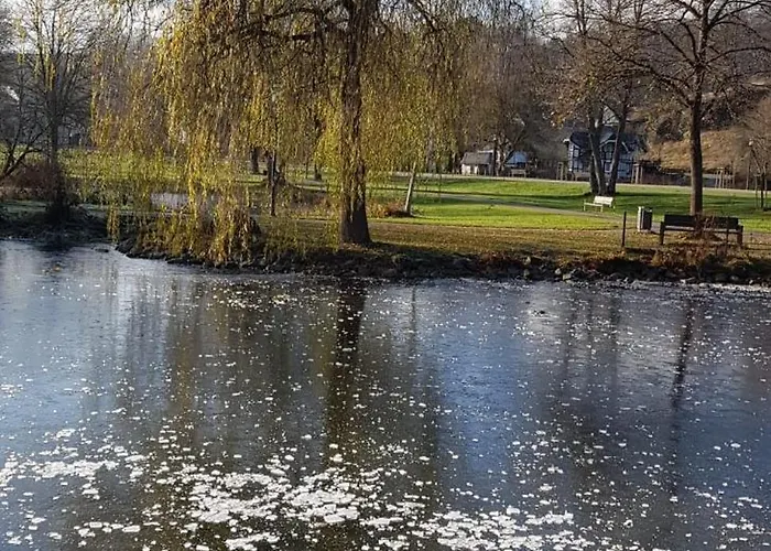 Citynest Und Auszeit - Zwei Ferienwohnungen, Ein Standort - Ideal Fuer Paare Und Familien Mit Kleinkind Apartment Schmallenberg